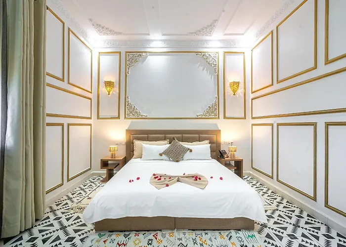Yanis Guest House